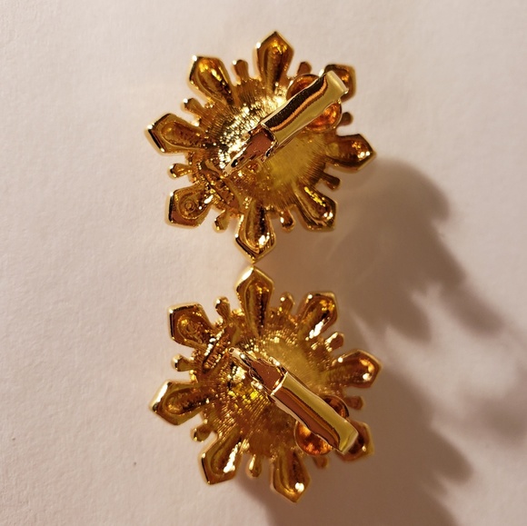 Vintage 1990s  Faceted Clip Earrings - Picture 5 of 6